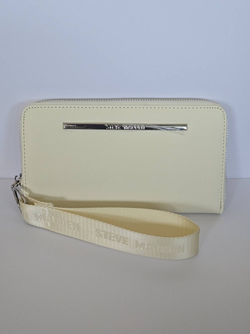 NWT Steve Madden Zip Around Wallet / Wristlet -  Light Yellow EC